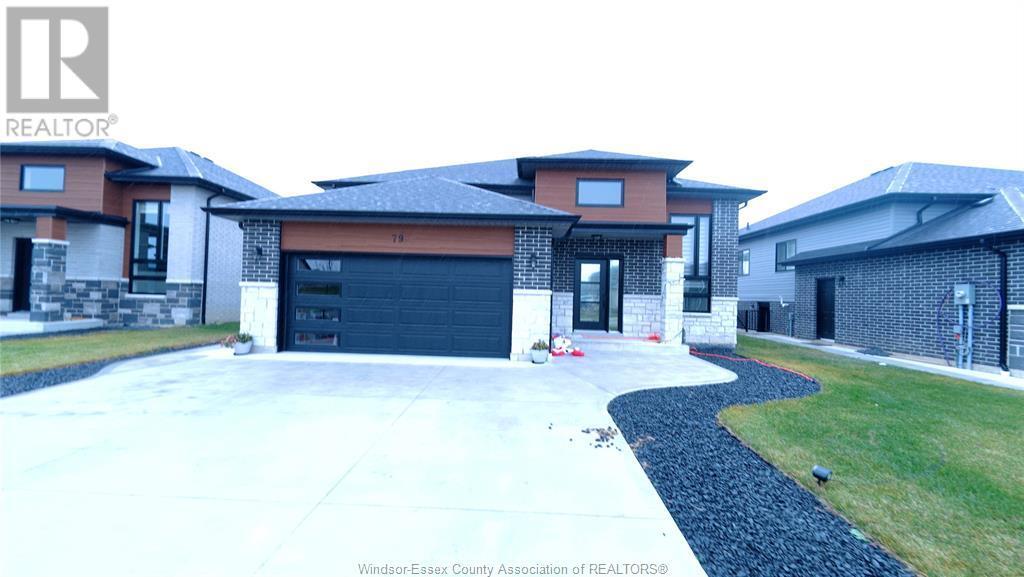 Primary Photo - 79 Kingsbridge Dr