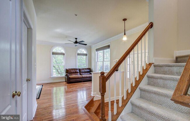 Foto del edificio - 22100 Fair Garden Ln