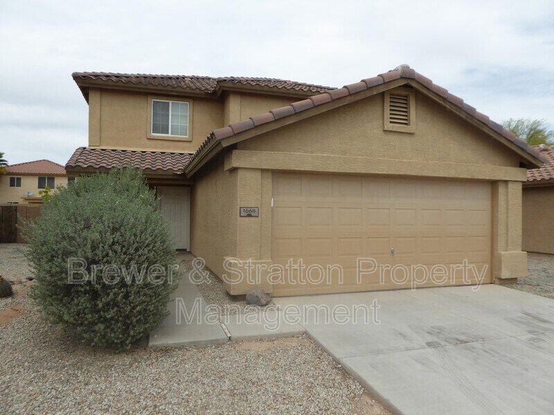 Foto principal - 1668 W Harding Ave