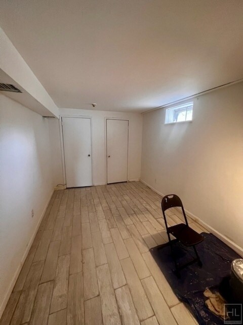 Building Photo - 1 Bedroom on SHELDON AVENUE