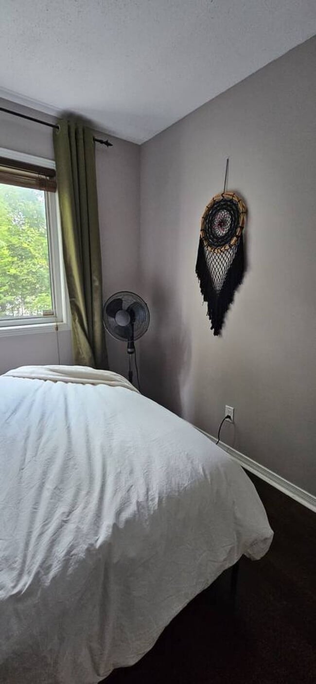 Photo du bâtiment - 501 Ch McConnell