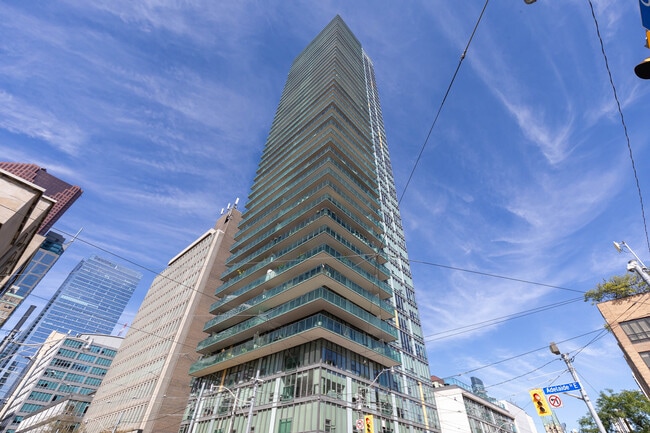 Building Photo - 33 Lombard St