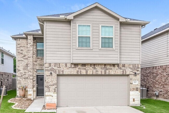 Foto del edificio - 5111 Gulf Stream Ln