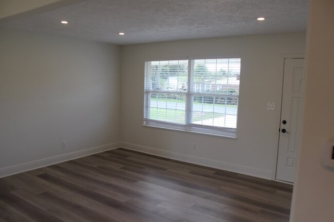 Foto del edificio - 1809 Georgia Ct