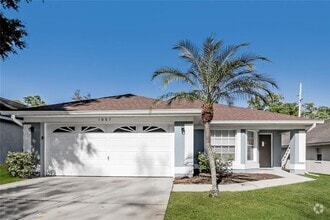 Building Photo - 1007 Royal Oaks Dr