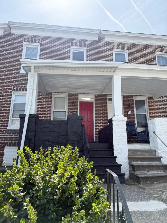 Building Photo - 3427 Ravenwood Ave