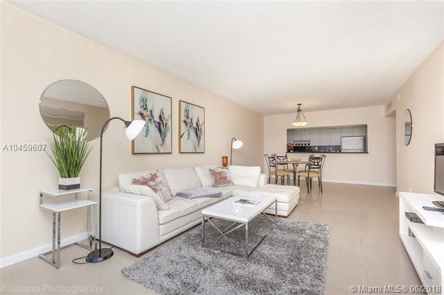 Building Photo - 19370  Collins Ave  827