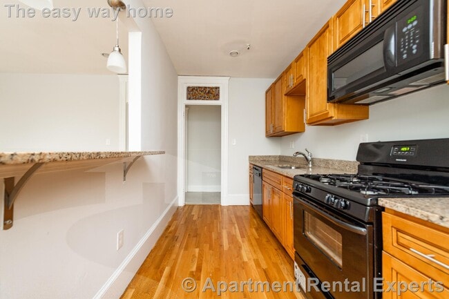 Foto del edificio - 286 Chestnut Hill Ave