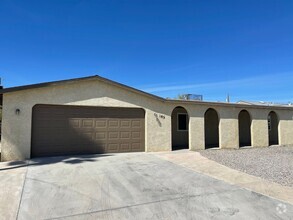 Building Photo - 185 Olive Ln
