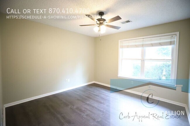 Building Photo - Nettleton Schools - 6 bed/ 3 bath 2,500 sq...