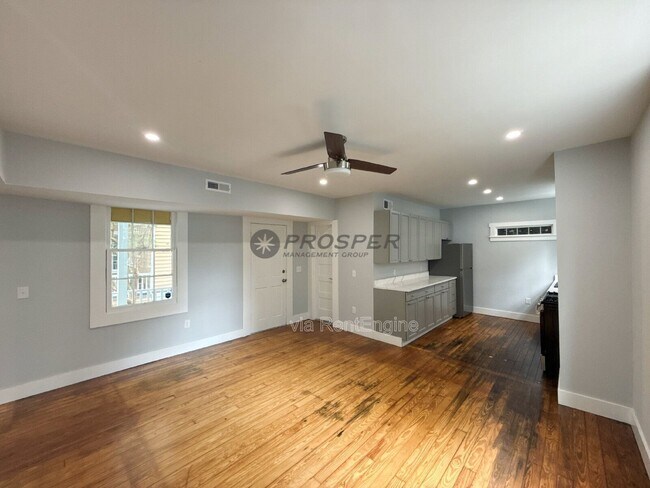 Foto del edificio - 250 Rutledge Ave