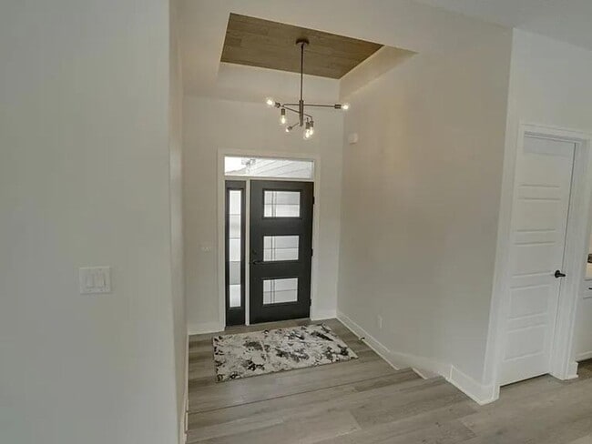 Building Photo - 375 NE 78th Ct