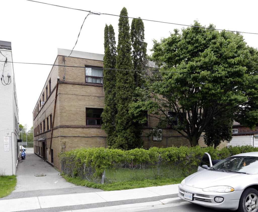 Building Photo - Birchlea Apartments