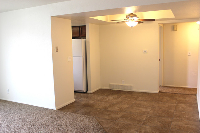 2 BR Flat Dining Area - Union Village Apartments