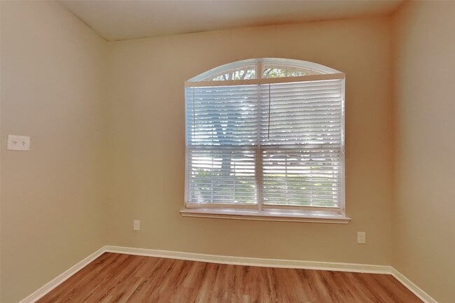 Foto del edificio - 17903 Timber Crossing Ln
