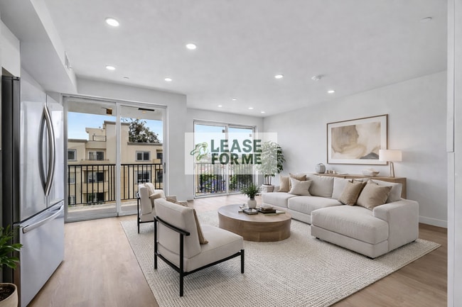 Building Photo - 8867 Alcott St