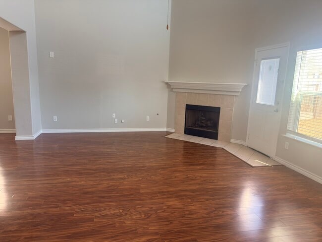 Building Photo - 17811 Oakridge Canyon Ln