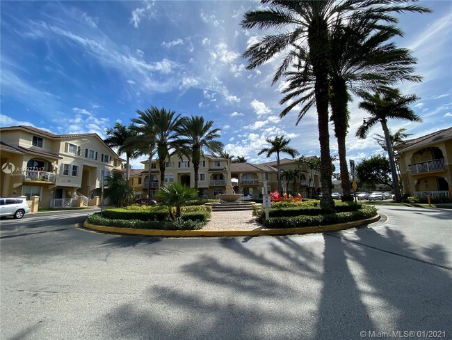 Building Photo - 8838 W Flagler St