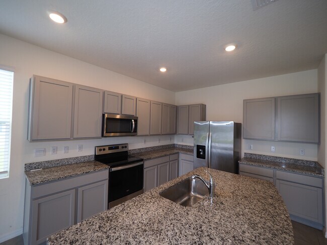 Photo - 1738 Woodleaf Hammock Ct Townhome