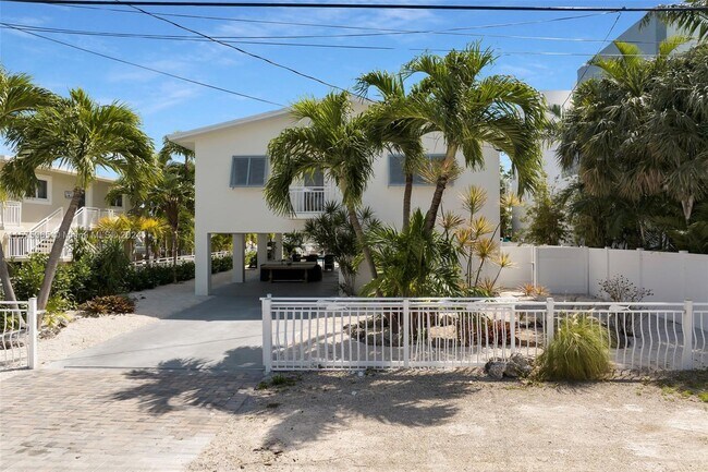 Building Photo - 187 Plantation Ave