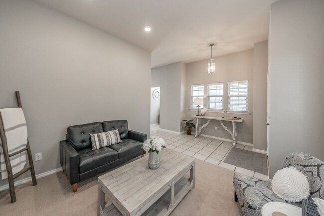 Foto del edificio - The Best in Texas: 3Bed/2Bath w/Spacious Ensuite