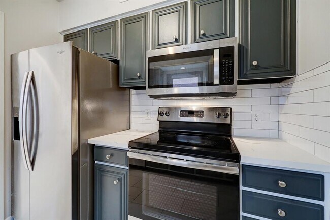 Foto del edificio - 1608 Bonnie Brae St