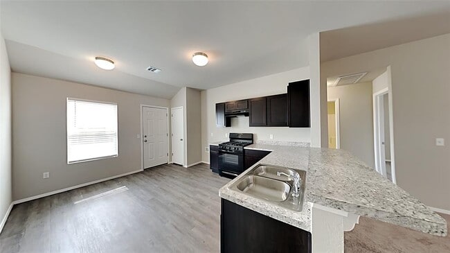 Building Photo - 1809 Jack Rabbit Ln