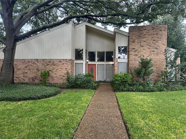 Foto principal - 7120 Teakwood Dr