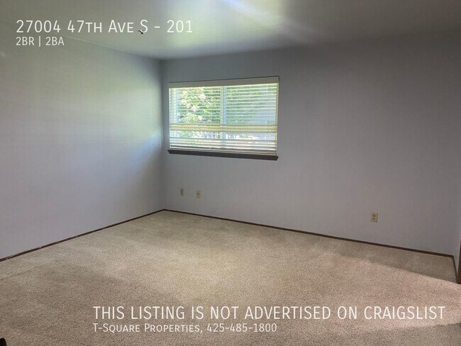 Building Photo - Great Location in Kent! 2-Bedroom Townhous...