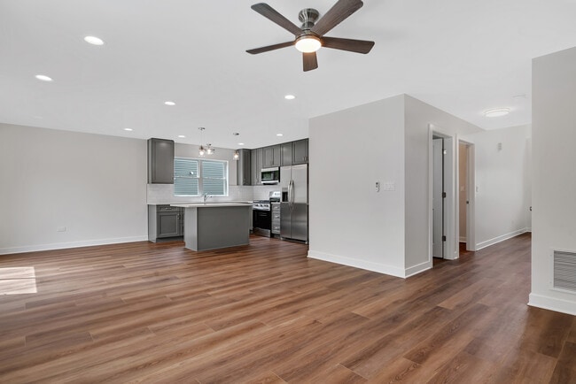 Foto del edificio - 903 Covey Ln