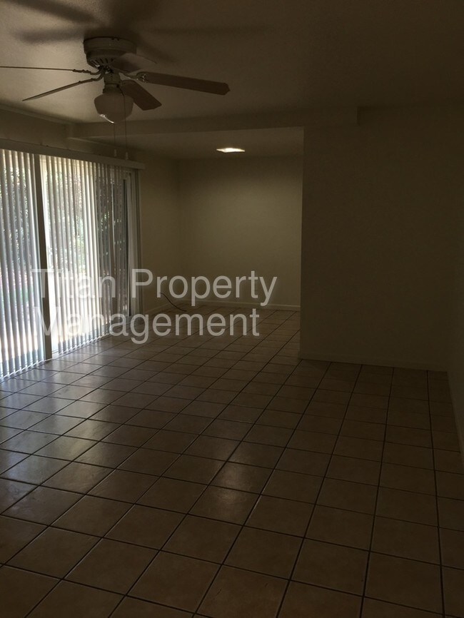 Foto del edificio - 2247 Kenworthy Way