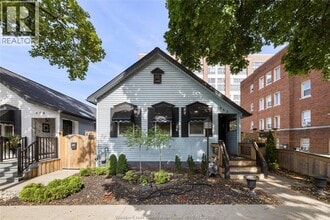 Building Photo - 662 Argyle Rd