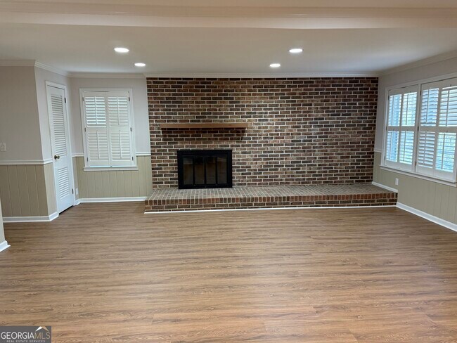 Foto del edificio - 109 Janice Pl