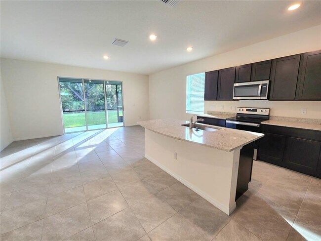 Building Photo - 1856 Pleasant Maple Ct