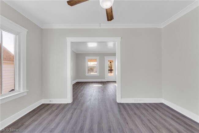 Foto del edificio - 1221 E 168th St