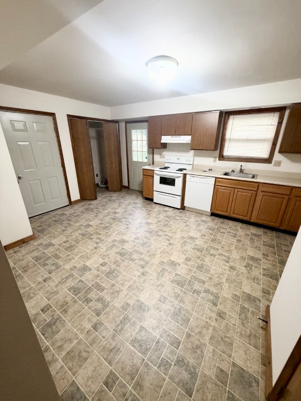 Building Photo - 18 Vosburgh Rd