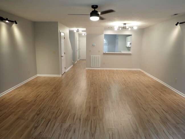 Foto del edificio - 6328 Wrightsville Ave