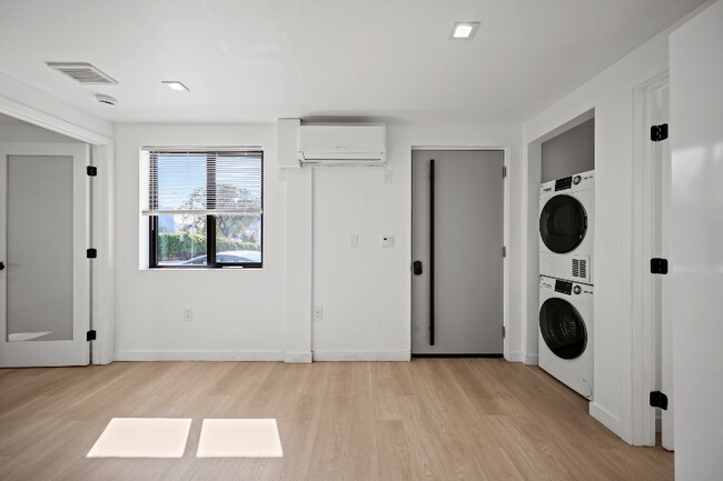 Foto del edificio - 1139 Bellevue Ave