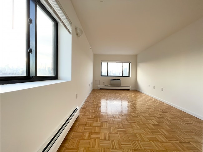 Foto del edificio - 3212 23rd St