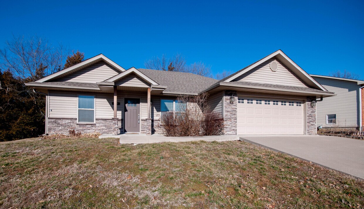 Foto principal - 1481 Daniel Boone Blvd
