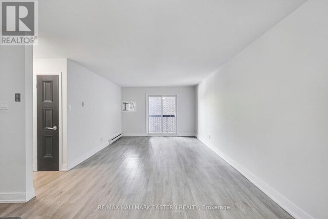 Building Photo - 840 Water St