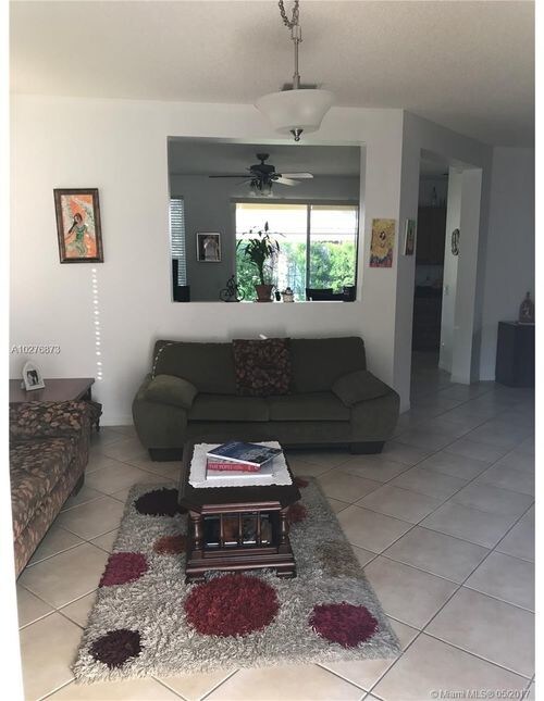 Foto del edificio - 1284 Alexander Bnd