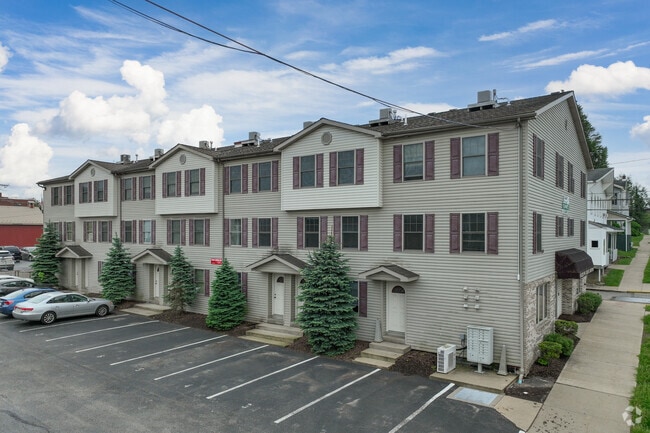 Building Photo - The Penn Quarters-Old Town