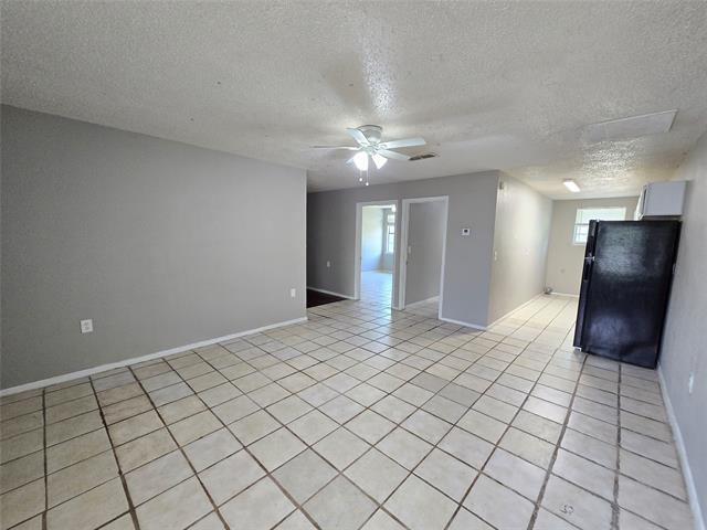 Foto del edificio - 7394 Cottonwood Creek Rd
