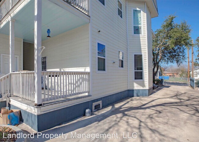 Foto del edificio - 2 br, 2 bath House - 2014 W Houston (D)