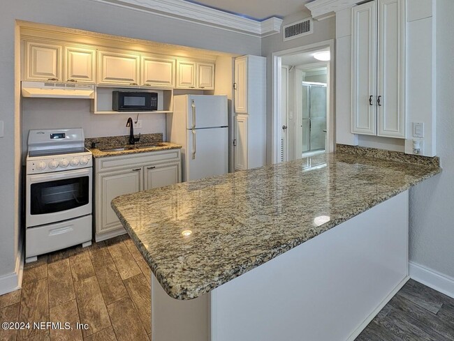 Foto del edificio - 311 W Ashley St