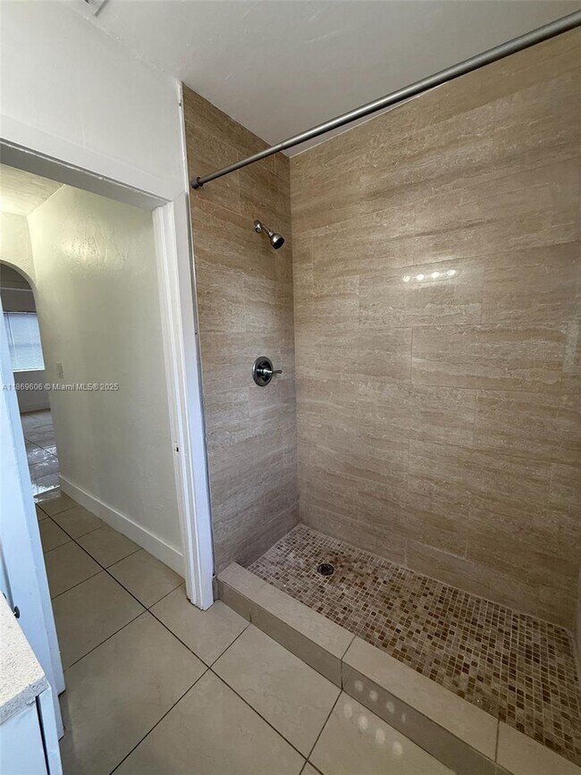Foto del edificio - 235 NW 53rd St