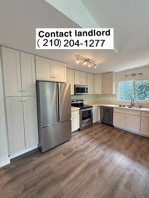 Foto principal - 100 N Laelua Pl