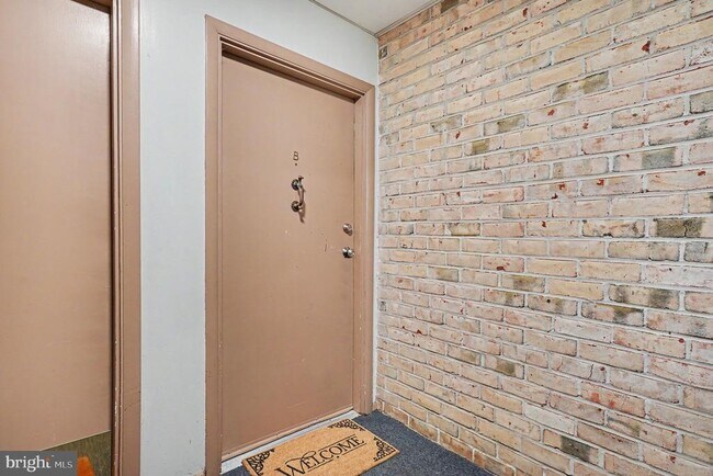 Building Photo - 208 Timber Trail
