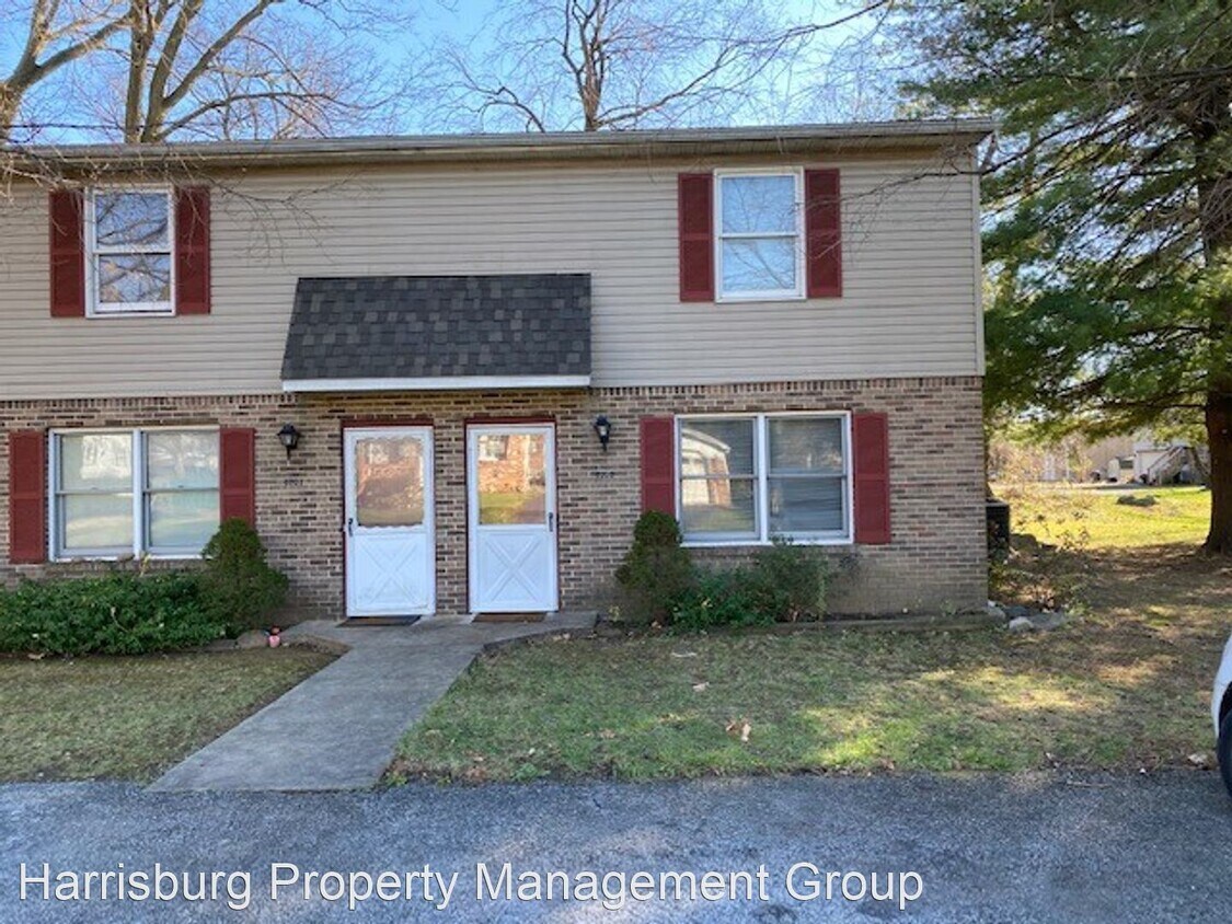 2 br, 1.5 bath House 4709 Maple Ave House Rental in Mechanicsburg